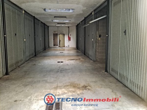 locale di sgombero in affitto a Settimo Torinese