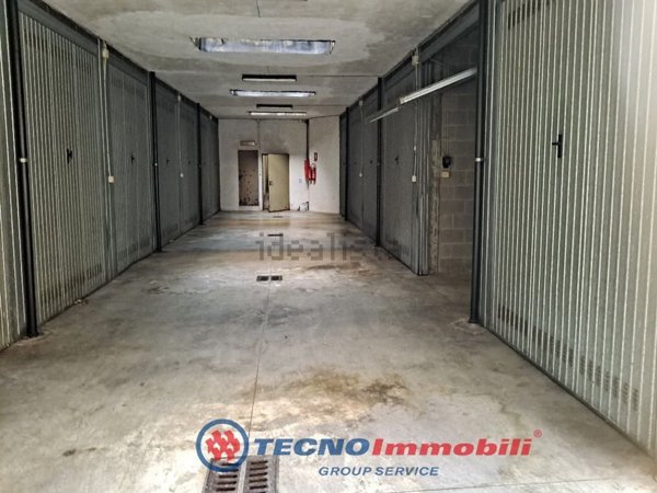 locale di sgombero in affitto a Settimo Torinese