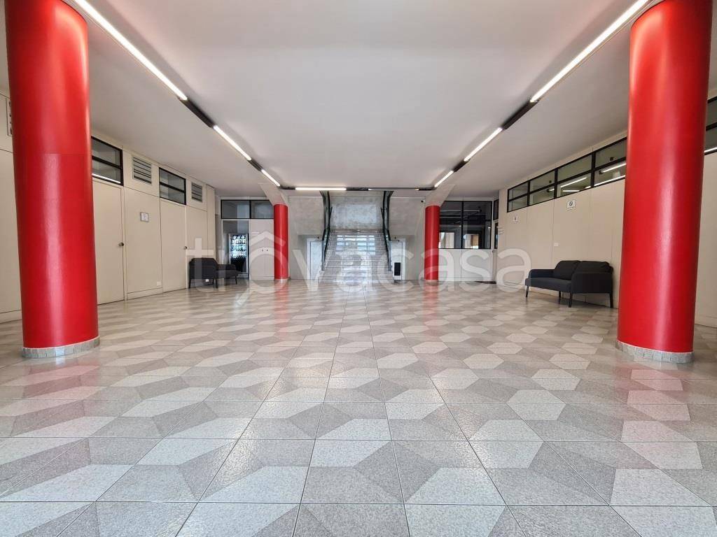 ufficio in affitto a Settimo Torinese in zona Olimpia