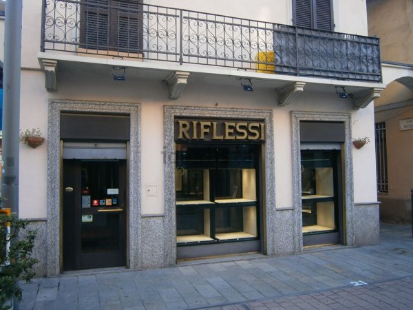 locale commerciale in affitto a Settimo Torinese