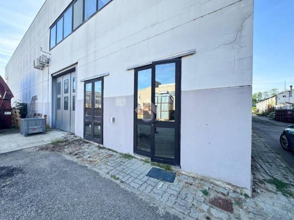 ufficio in affitto a Settimo Torinese in zona Olimpia