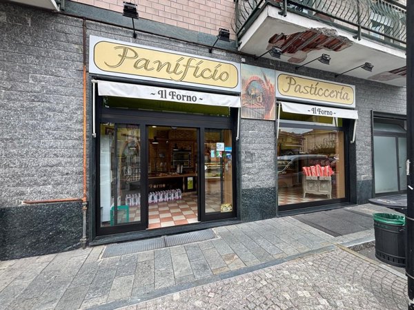 locale commerciale in affitto a Settimo Torinese in zona Le Villette