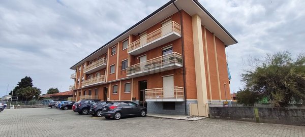 appartamento in affitto a Strambino