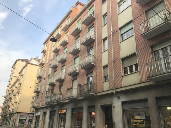 ufficio in affitto a Torino in zona Vanchiglia