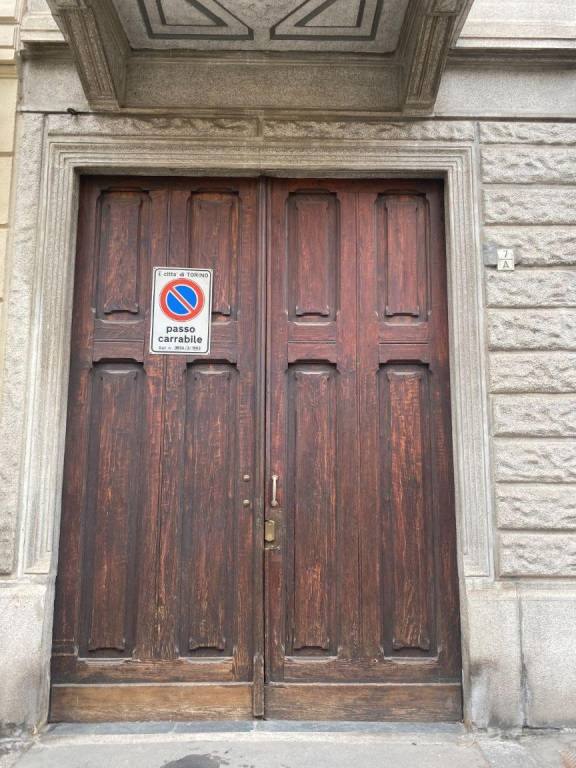 locale di sgombero in affitto a Torino in zona Borgo San Paolo