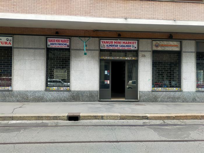 negozio in affitto a Torino in zona Borgata Vittoria