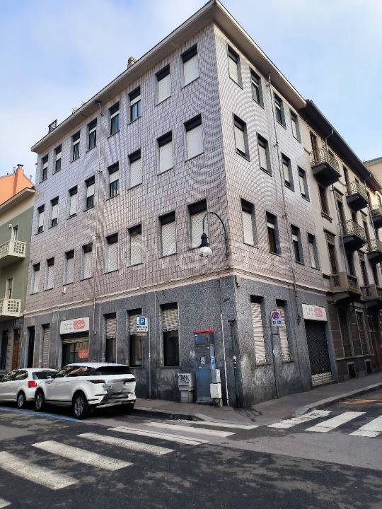 appartamento in affitto a Torino in zona Cit Turin