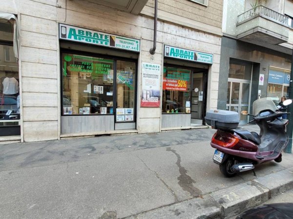 locale commerciale in affitto a Torino in zona Lingotto