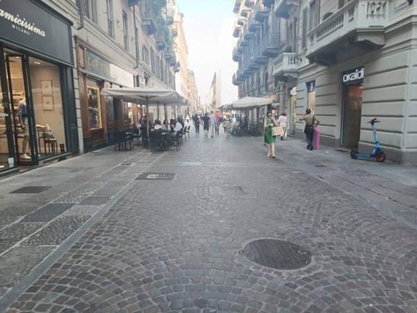 negozio in affitto a Torino in zona Centro Storico