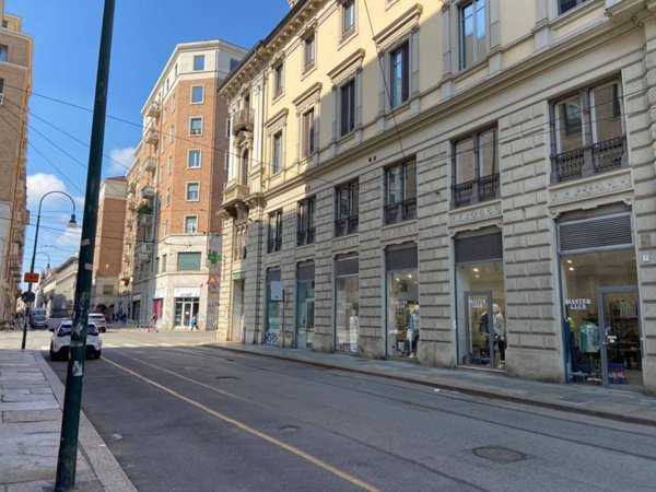 negozio in affitto a Torino