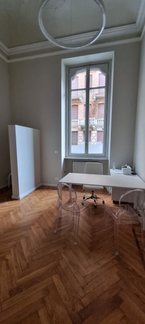negozio in affitto a Torino in zona Centro Storico