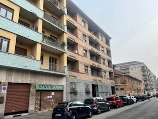 negozio in affitto a Torino in zona Filadelfia