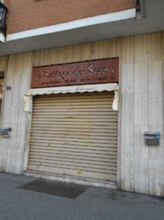 locale commerciale in affitto a Torino