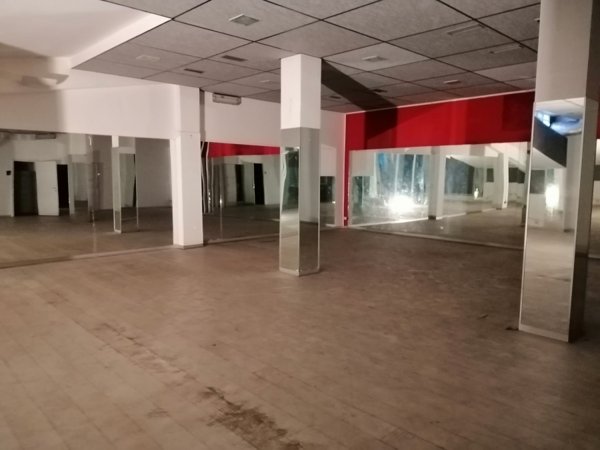 locale commerciale in affitto a Torino