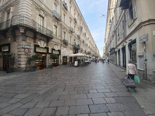 negozio in affitto a Torino in zona Centro Storico