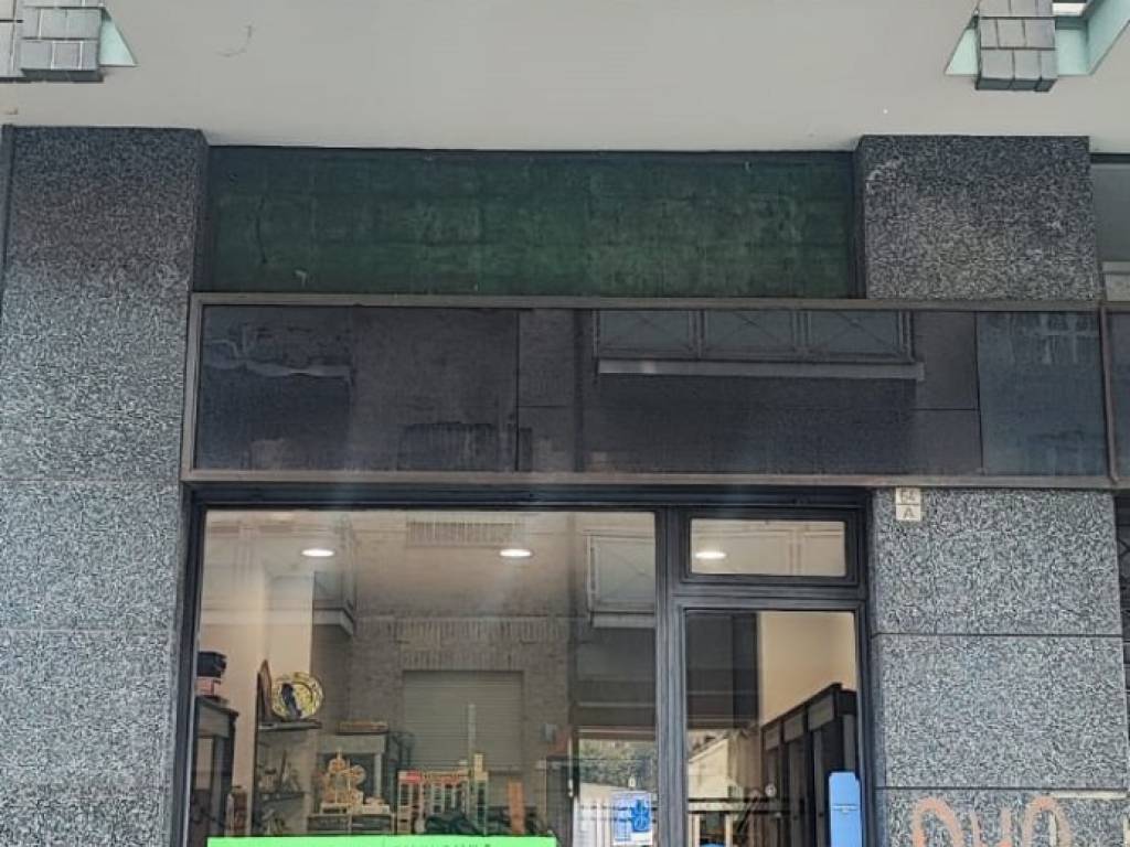 negozio in affitto a Torino in zona Santa Rita