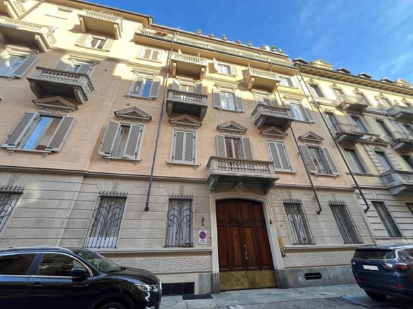 appartamento in affitto a Torino in zona Crocetta