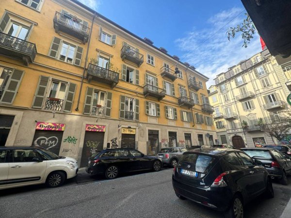 negozio in affitto a Torino in zona San Salvario
