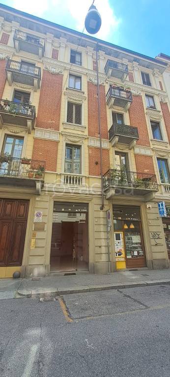 negozio in affitto a Torino in zona Crocetta