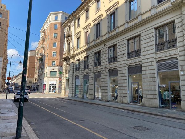 locale commerciale in affitto a Torino