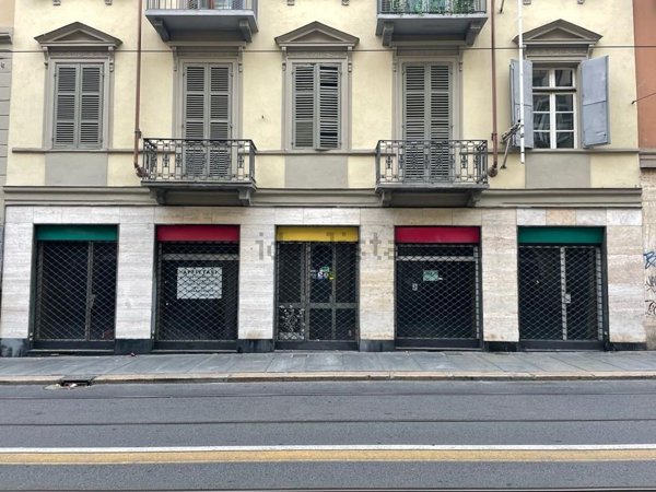 negozio in affitto a Torino in zona Centro Storico