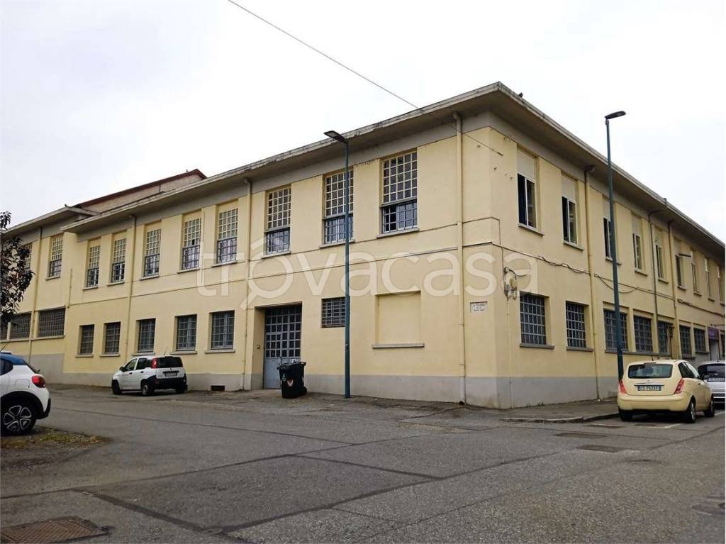 ufficio in affitto a Torino in zona Lucento