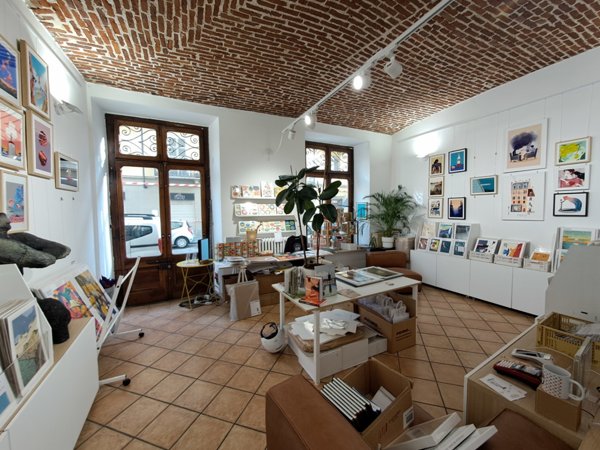 locale commerciale in affitto a Torino in zona San Salvario