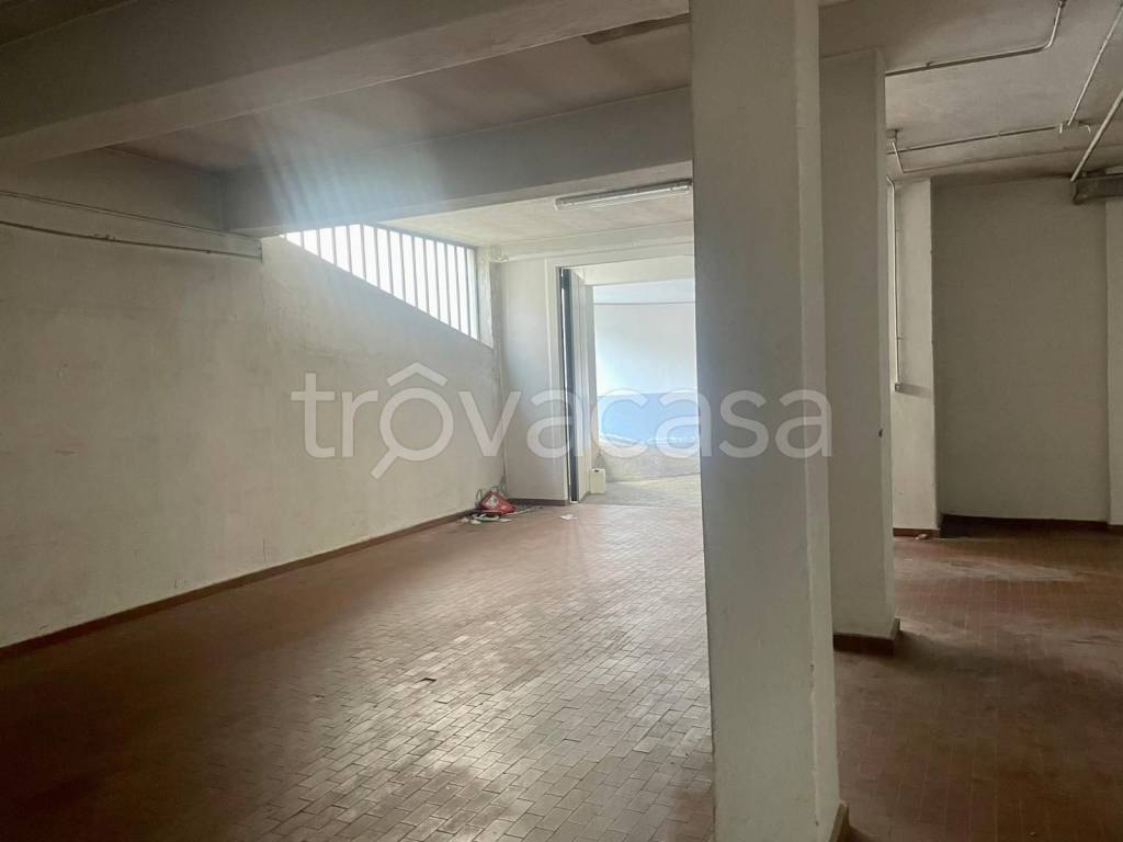 locale commerciale in affitto a Torino in zona Crocetta
