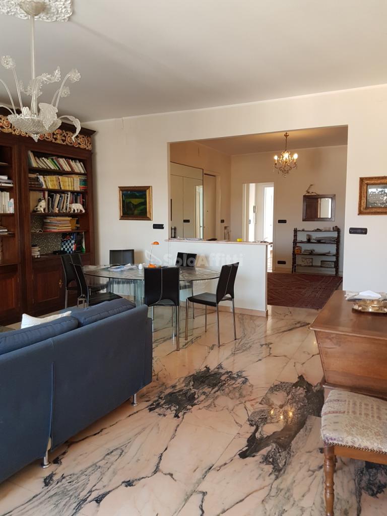 appartamento in affitto a Torino in zona Cit Turin