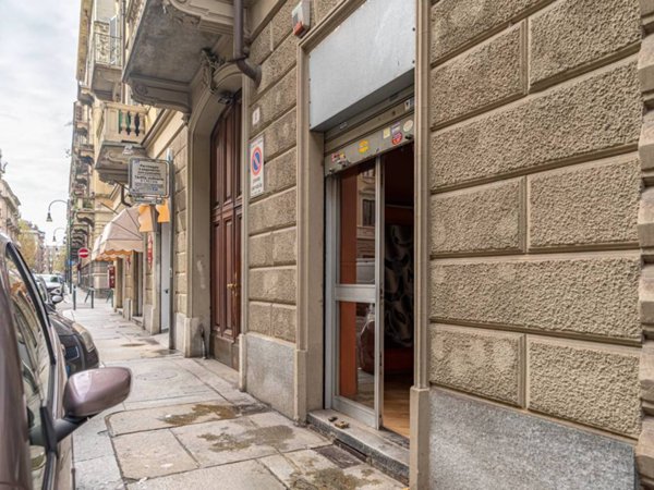 negozio in affitto a Torino in zona Crocetta