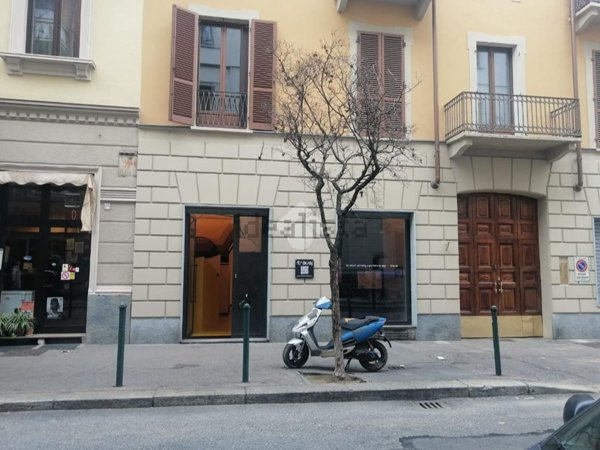 negozio in affitto a Torino