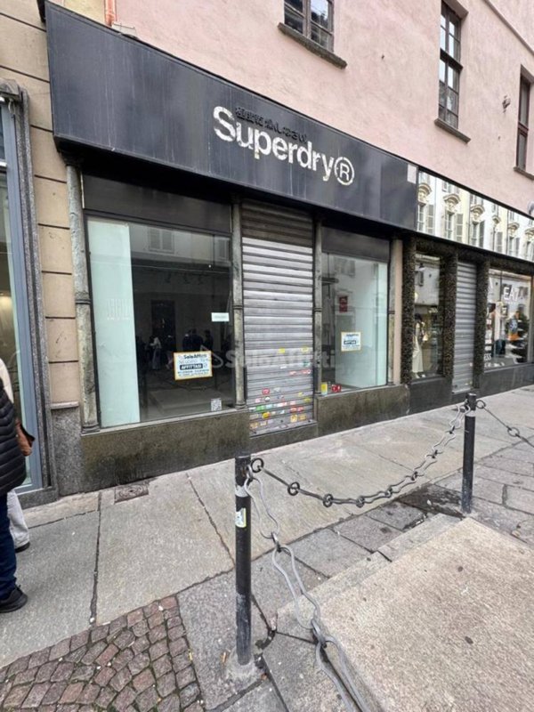 negozio in affitto a Torino in zona Centro Storico