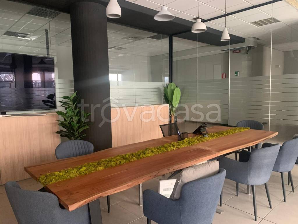 ufficio in affitto a Torino in zona Mirafiori Sud