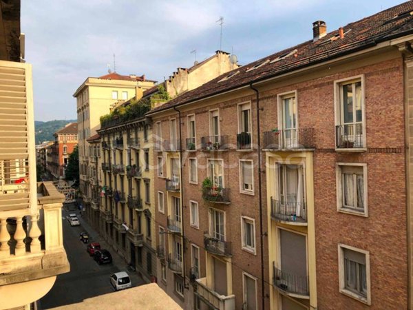 appartamento in affitto a Torino in zona Crocetta