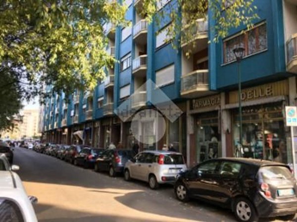 negozio in affitto a Torino in zona Millefonti