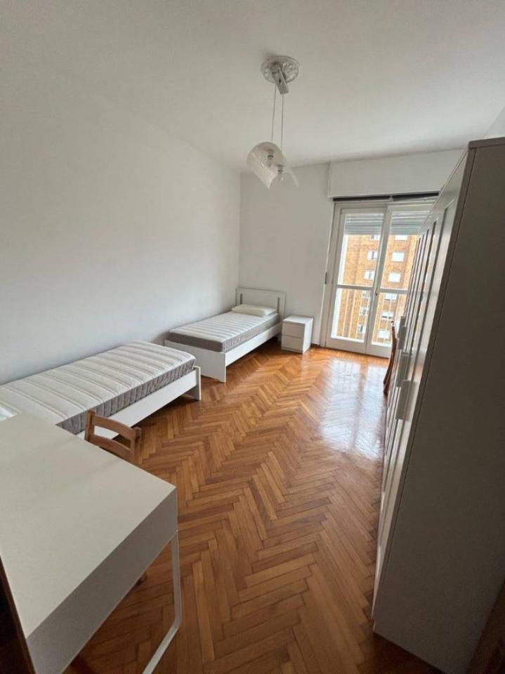negozio in affitto a Torino in zona Mirafiori Nord