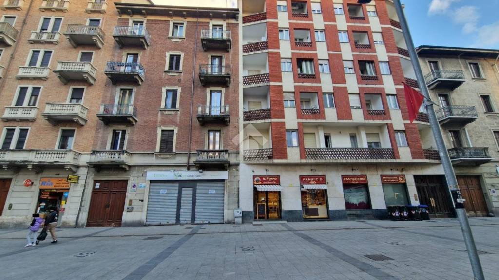 negozio in affitto a Torino in zona Borgo San Paolo