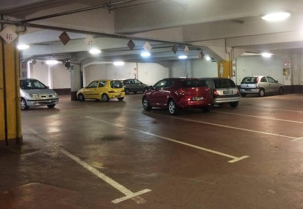 negozio in affitto a Torino in zona Pozzo Strada