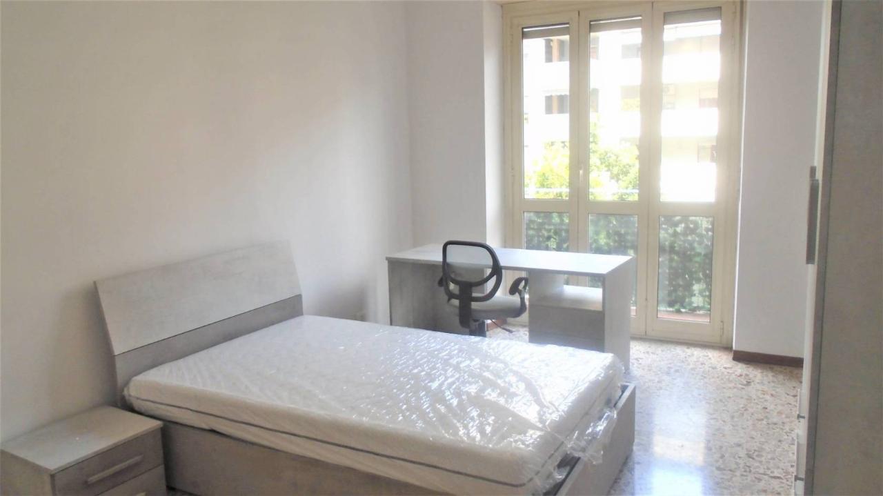 negozio in affitto a Torino in zona Borgo San Paolo