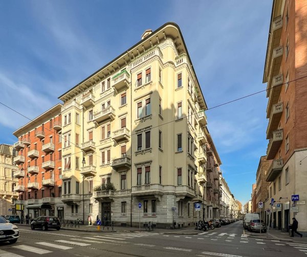 appartamento in affitto a Torino in zona Crocetta