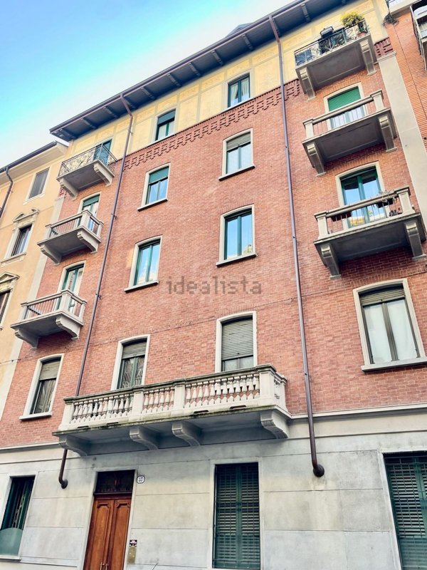 appartamento in affitto a Torino in zona Cit Turin