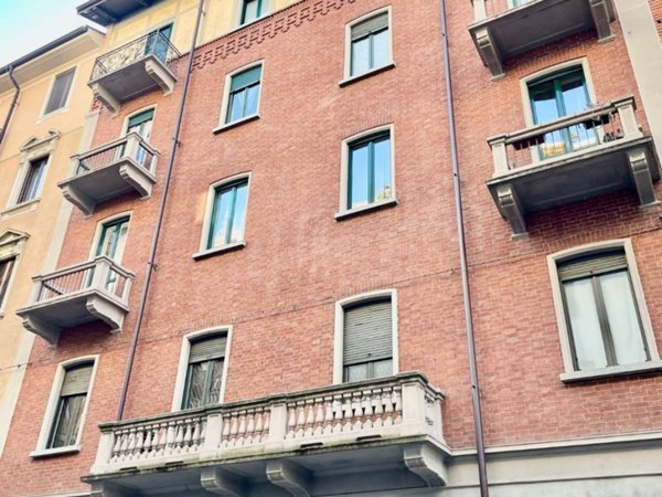 appartamento in affitto a Torino in zona Cit Turin