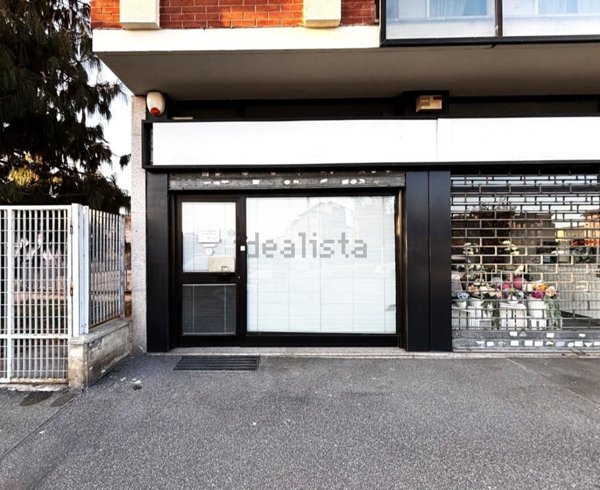 locale commerciale in affitto a Torino