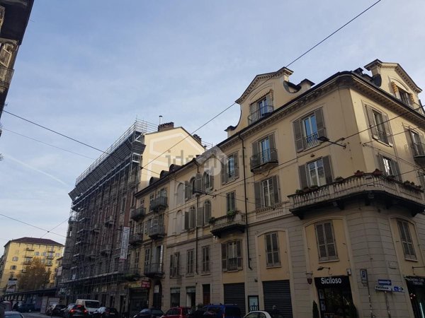 locale di sgombero in affitto a Torino in zona San Salvario