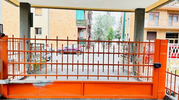 locale di sgombero in affitto a Torino in zona Mirafiori Nord