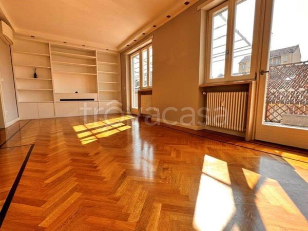 appartamento in affitto a Torino in zona Crocetta