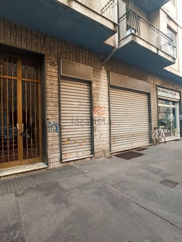 locale commerciale in affitto a Torino in zona Santa Rita