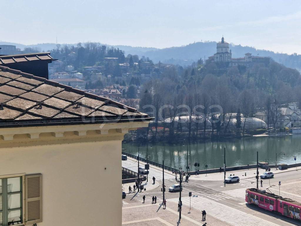 appartamento in affitto a Torino in zona Centro Storico