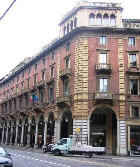 intera palazzina in affitto a Torino in zona Centro Storico