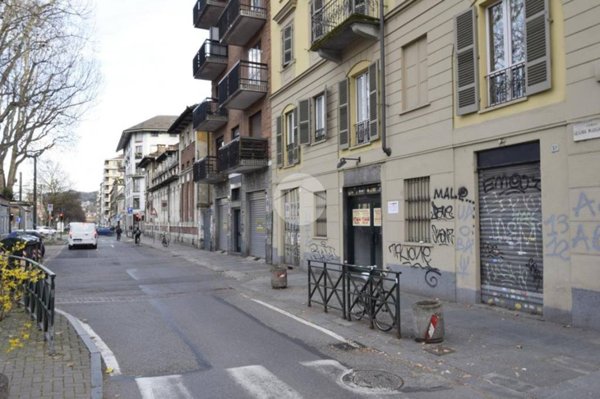 negozio in affitto a Torino in zona Vanchiglia